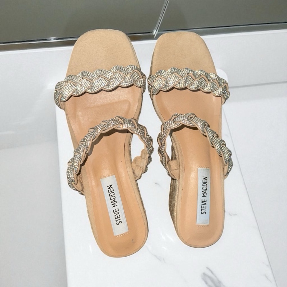 Steve Madden Women's Jewel Braided Wedge
Sandals, Rhinestone size 9 - Picture 5 of 5